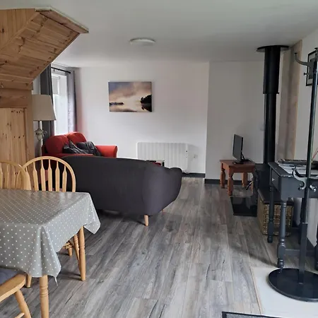 Burren Snug Shanvally (Clare)